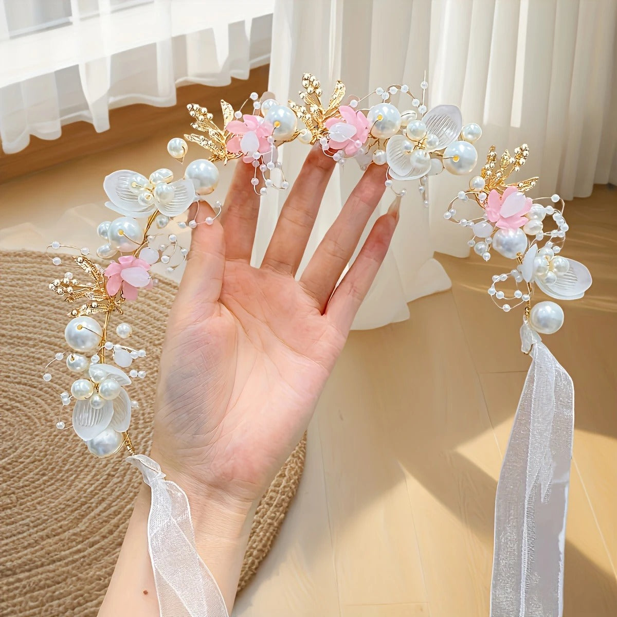 Tiara Honey